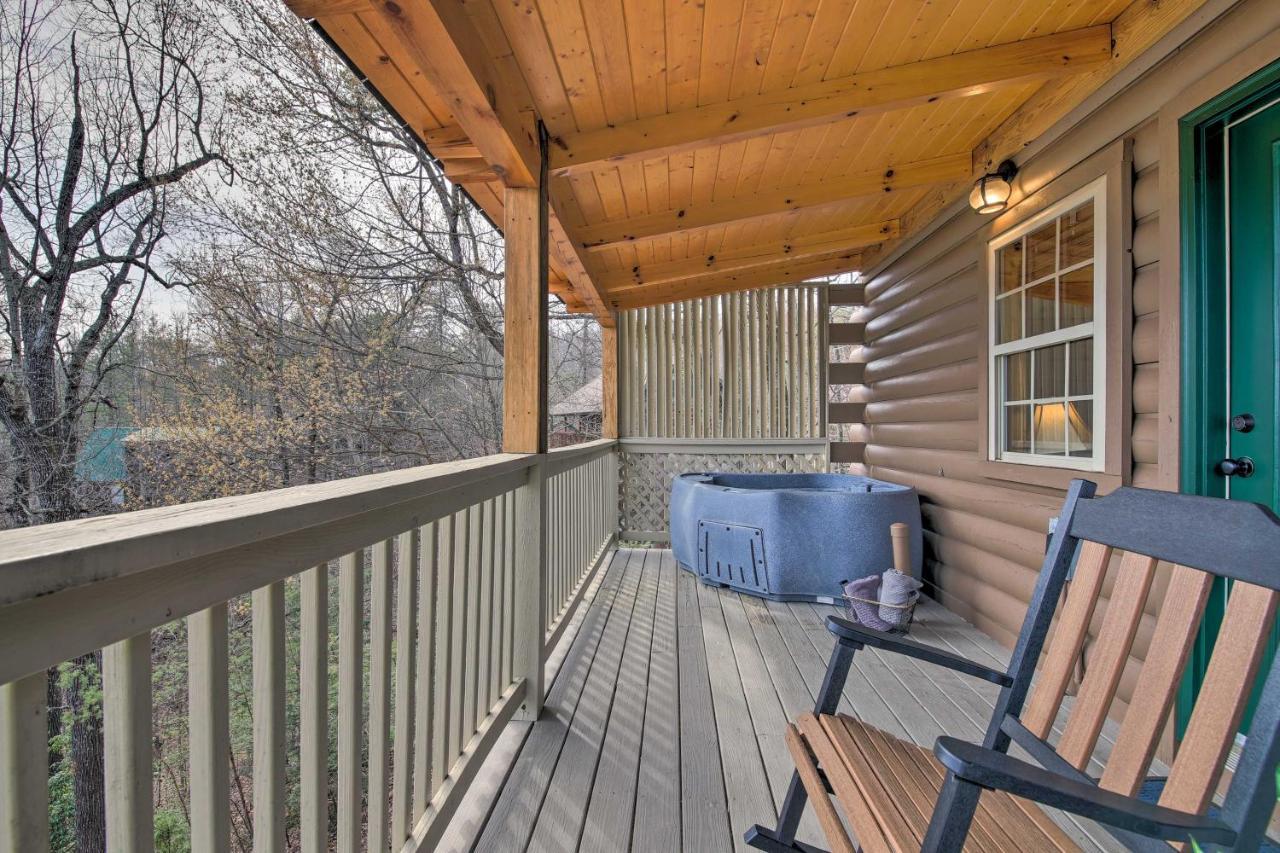 Gatlinburg Cabin With Pool Table And Hot Tub! מראה חיצוני תמונה