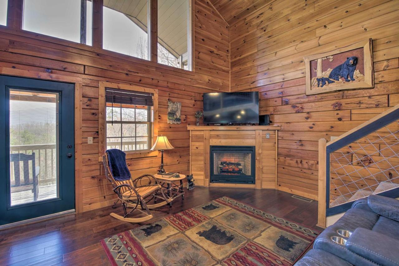 Gatlinburg Cabin With Pool Table And Hot Tub! מראה חיצוני תמונה