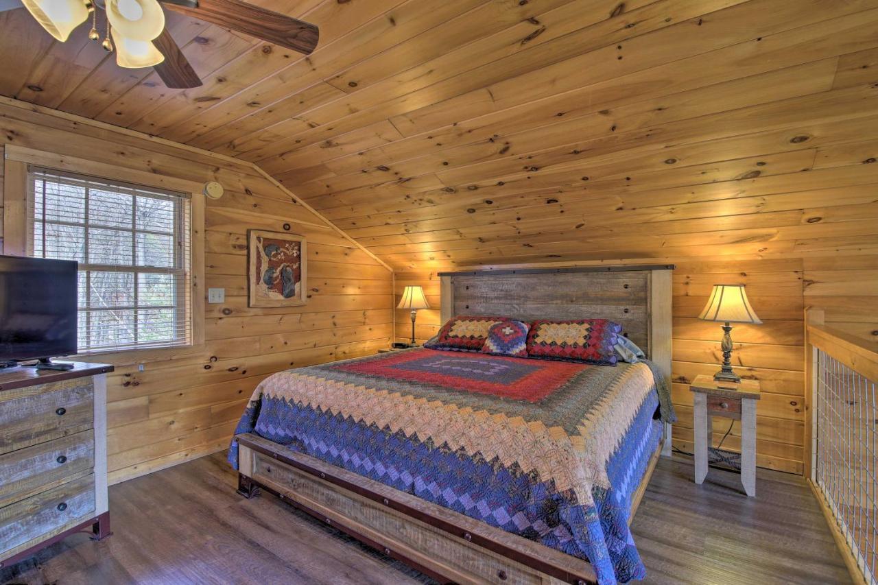 Gatlinburg Cabin With Pool Table And Hot Tub! מראה חיצוני תמונה