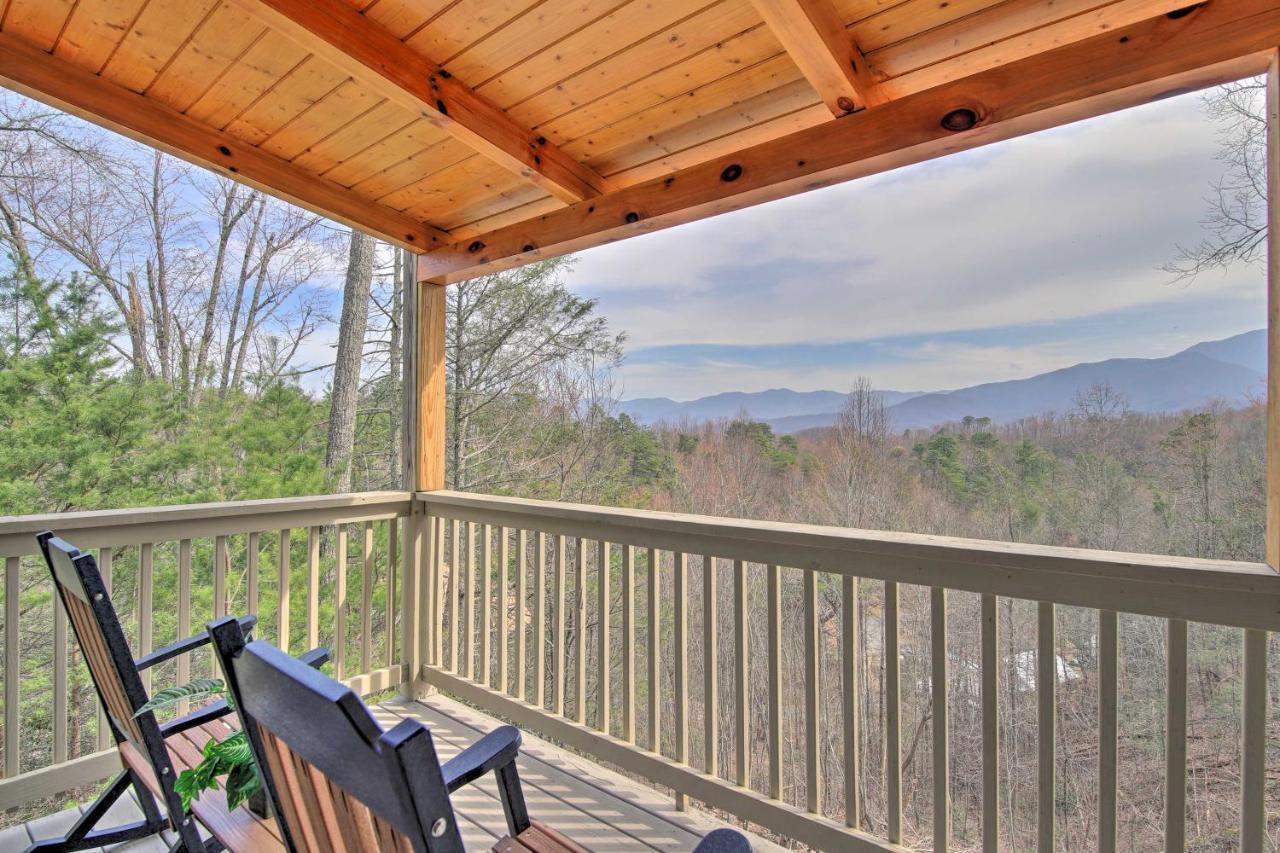 Gatlinburg Cabin With Pool Table And Hot Tub! מראה חיצוני תמונה